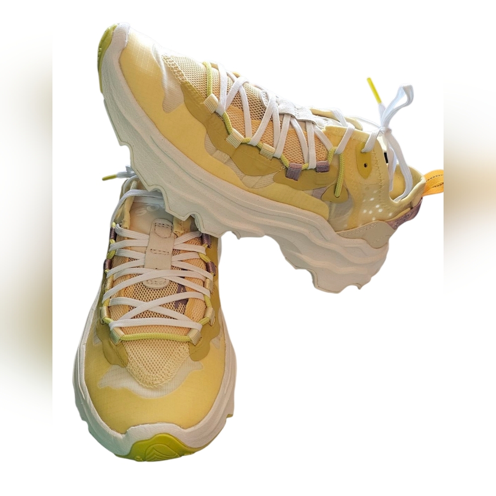 Sorel Kinetic Breakthru Tech Lace Sneakers Yellow & Chalk Women's Size 8